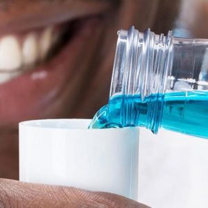 رعایت بهداشت و مراقبت از ایمپلنت | نخ دندان مینا